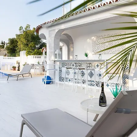 Βίλα 66 Adm Clara - Beautifully Renovated